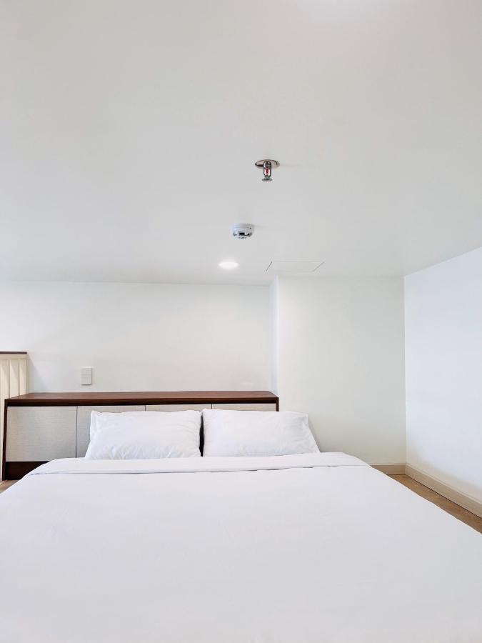 Amanda Boutique -Serviced Apartment - Hotel Binh Duong 투저우못 외부 사진